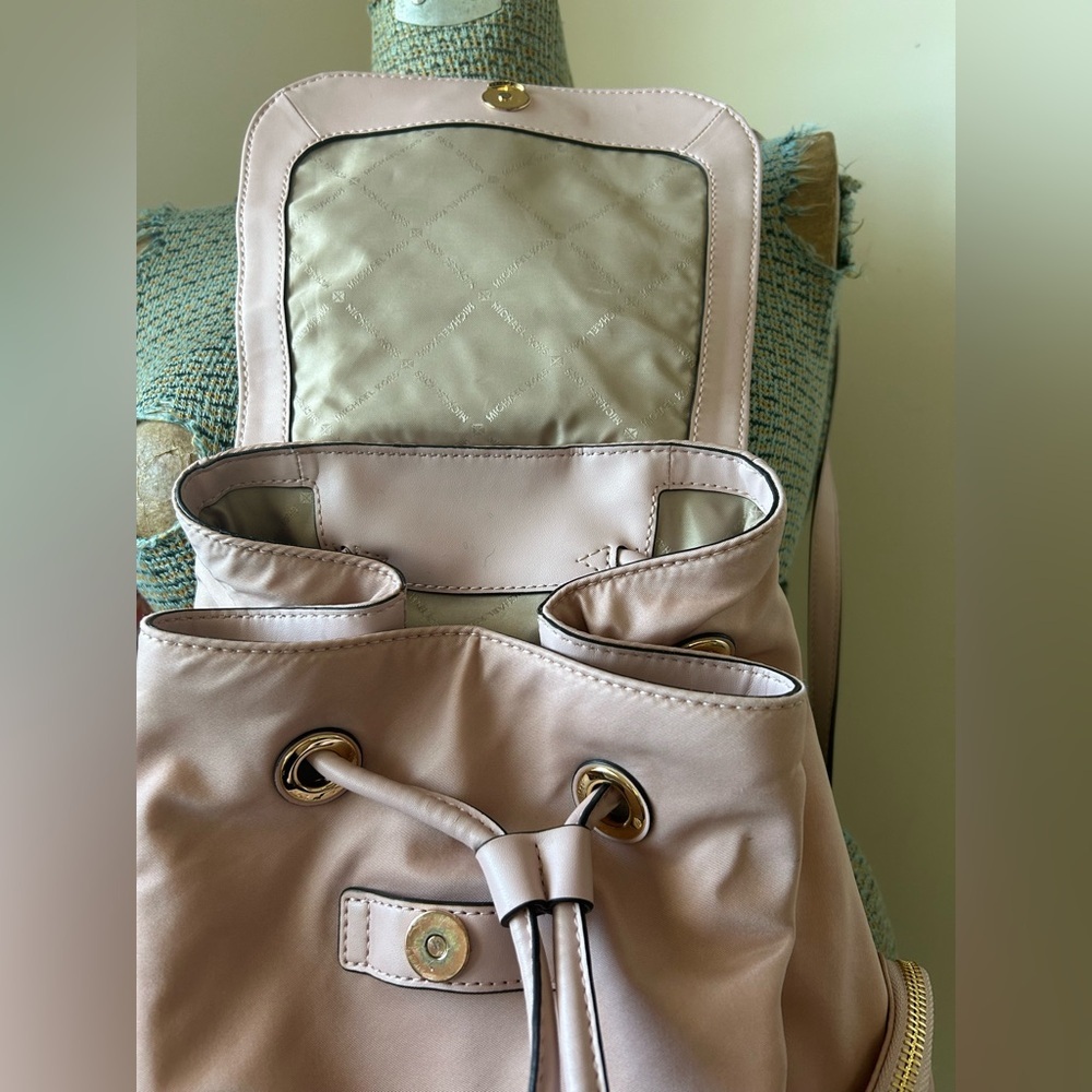 MICHEAL KORS ABBEY BLUSH PINK BACKPACK, STYLE# 35T9GAYB/C - Picture 5 of 10